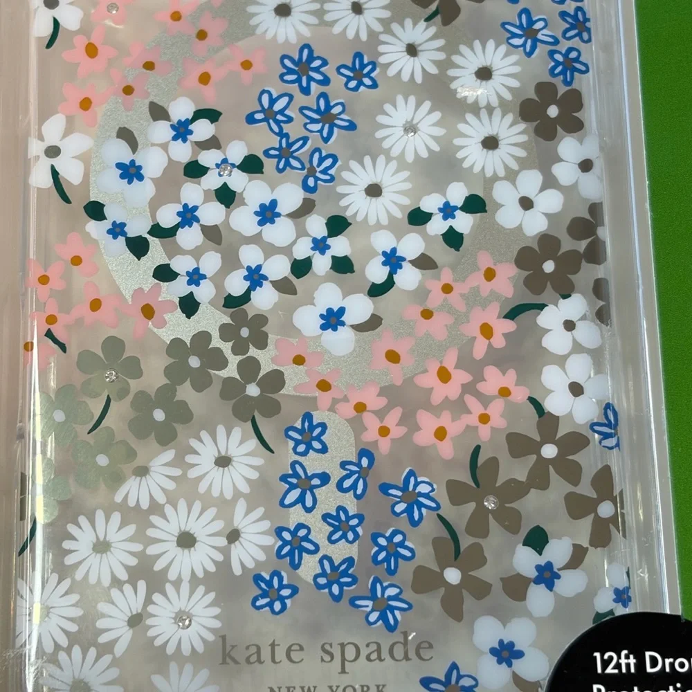 Kate Spade Daisy Floral iPhone 16 Case - White and Blue